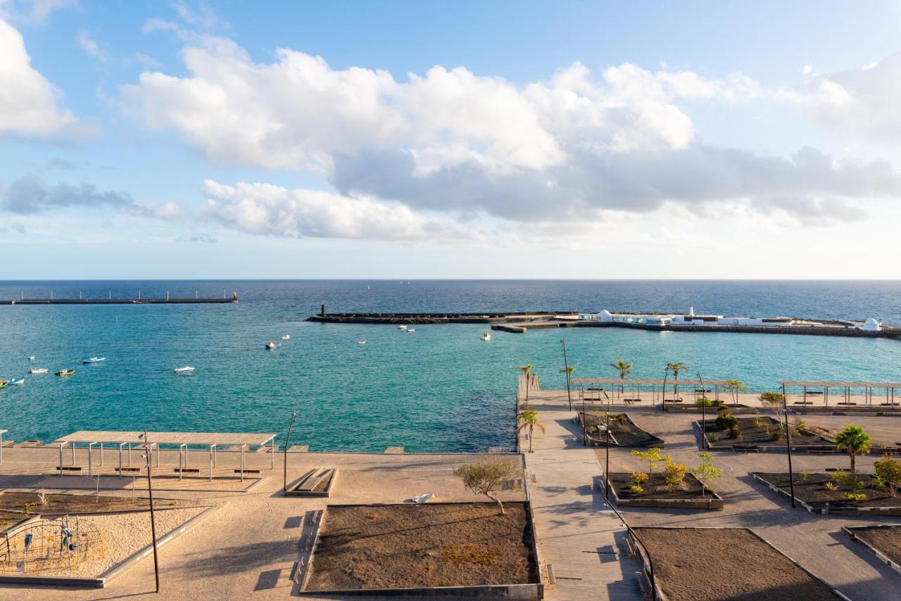 Fee4Me: First Line Luxury Apartment Arrecife  Ngoại thất bức ảnh